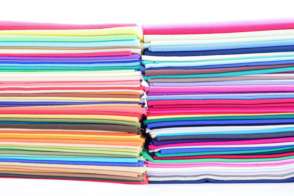 メンズのパーソナルカラー別特徴とは？似合う色で印象アップする方法