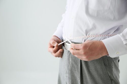 ぽっちゃり男性必見！清潔感を演出する婚活ファッションの極意